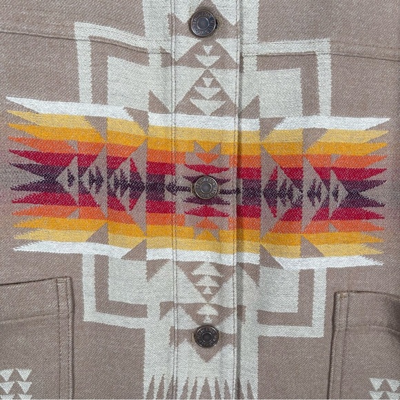 Pendleton Jacquard Barn Jacket Women’s XL 100% Wool Shacket Aztec Yellowstone - Picture 5 of 14